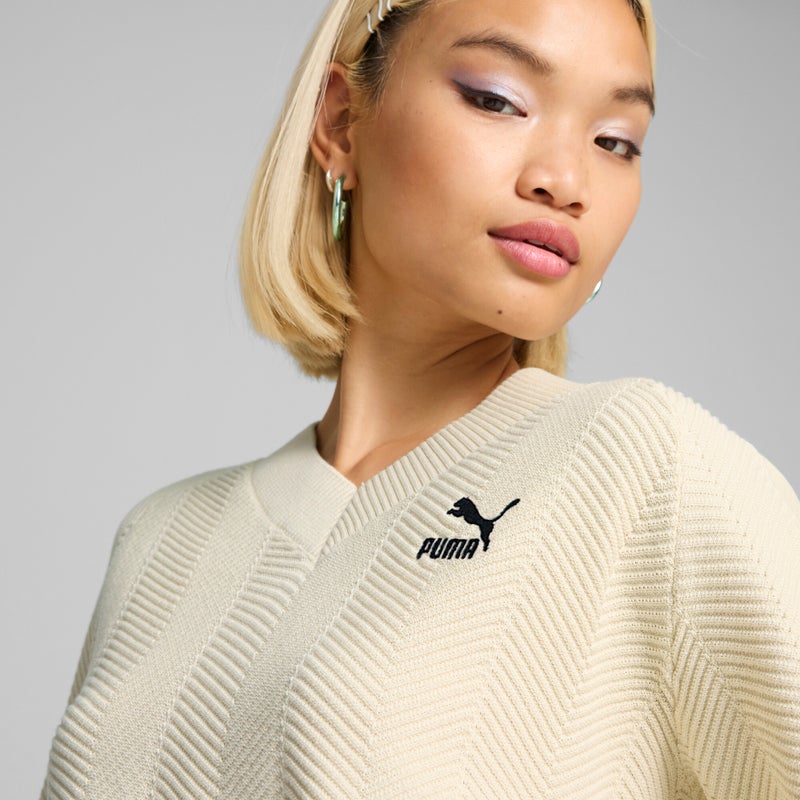 PUMA T7 Knitted V-Neck Womens Beige Crew Pullover - Image 2